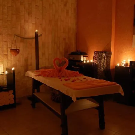 ホテル Planeta & Aquapark Free Access