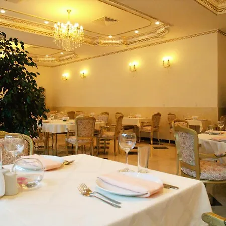 Planeta & Aquapark Free Access ホテル 5*