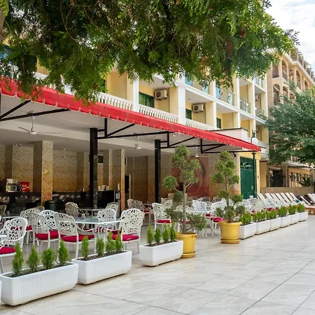 Otel Planeta & Aquapark Free Access Sunny Beach