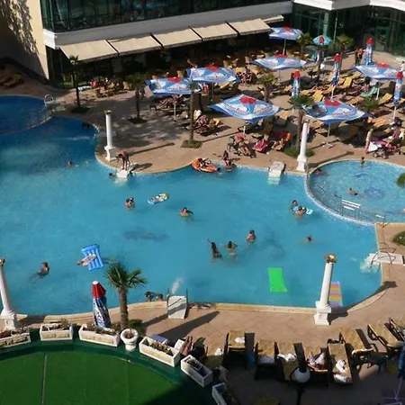 Planeta & Aquapark Free Access Hotel