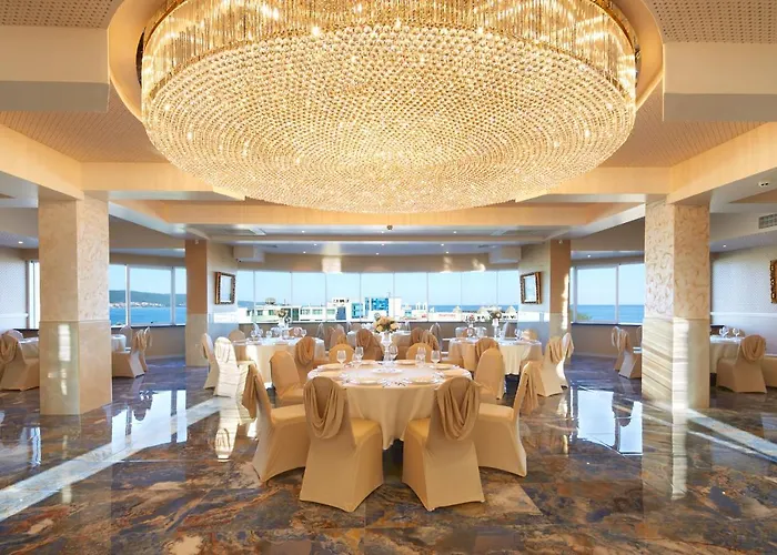 Otel Planeta & Aquapark Free Access Sunny Beach