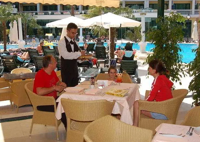 Otel Planeta & Aquapark Free Access