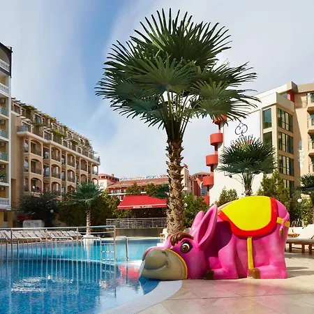 Planeta & Aquapark Free Access 5* Slăntjev Brjag