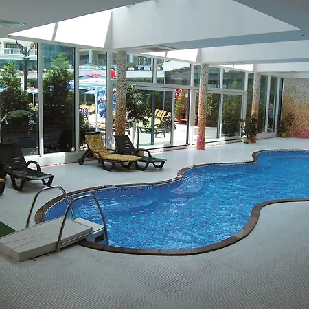 Planeta & Aquapark Free Access 5* Slantchev Briag