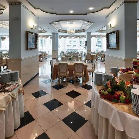Planeta & Aquapark Free Access Hotel Slantchev Briag