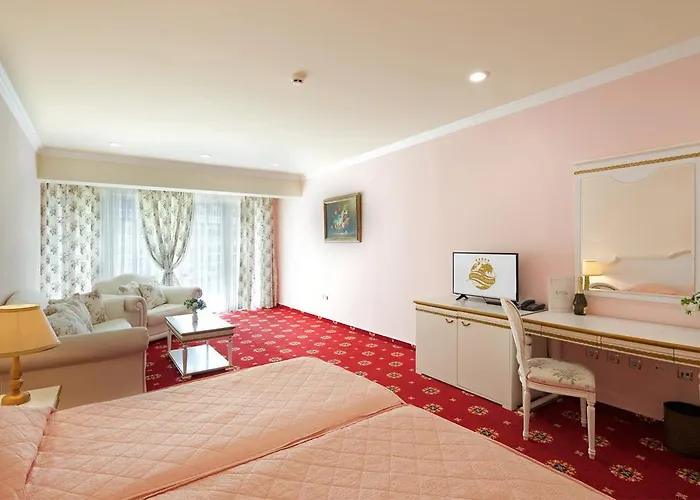 Planeta & Aquapark Free Access